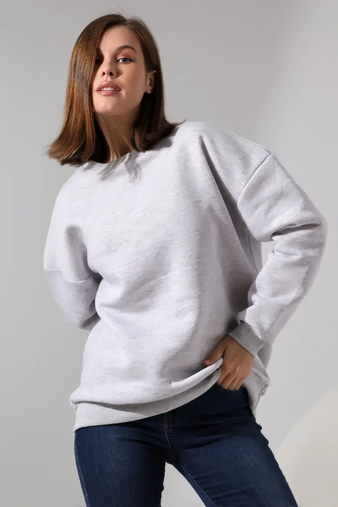 Entdecken Sie unsere stilvollen Sweatshirts bei Sovavi! Diese schicken und preisgünstigen Sweatshirts sind die perfekte Ergänzung für Ihre Garderobe. Vergleichen Sie die Preise und finden Sie Ihr neues Lieblings Sweatshirt! 